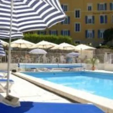 Savoy 3*