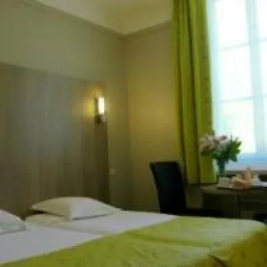 Savoy Hotel 3*