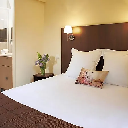 Savoy 3*