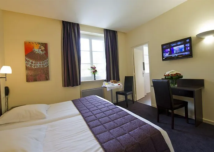 Savoy 3*